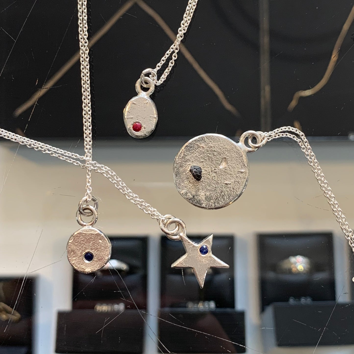Mini moon pendant