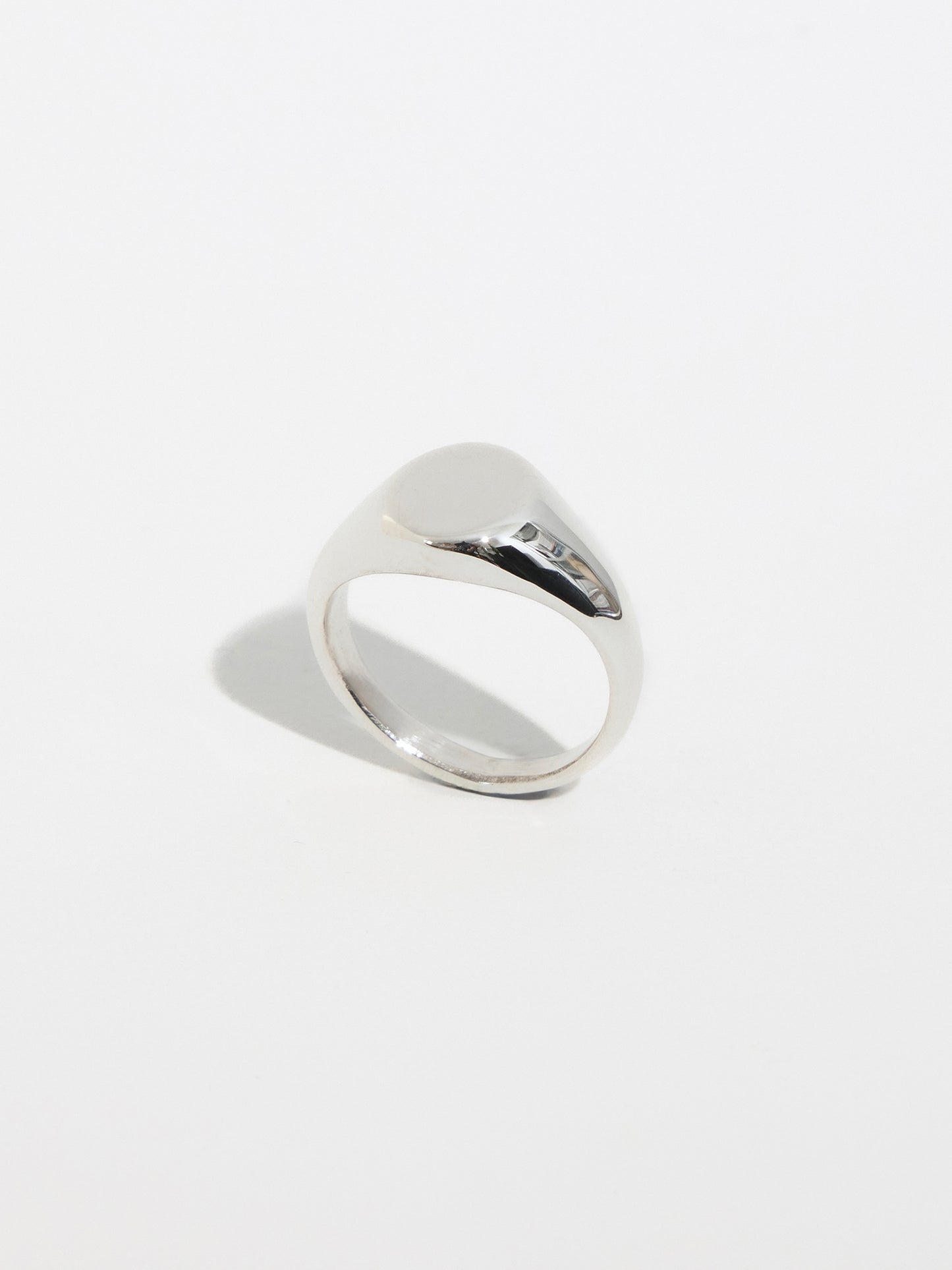 Mini Oval Signet